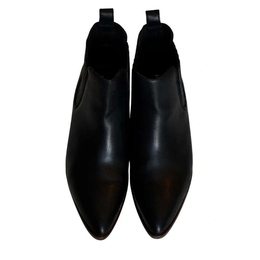 Portland Leather Patina Western Ankle Chelsea Boot
